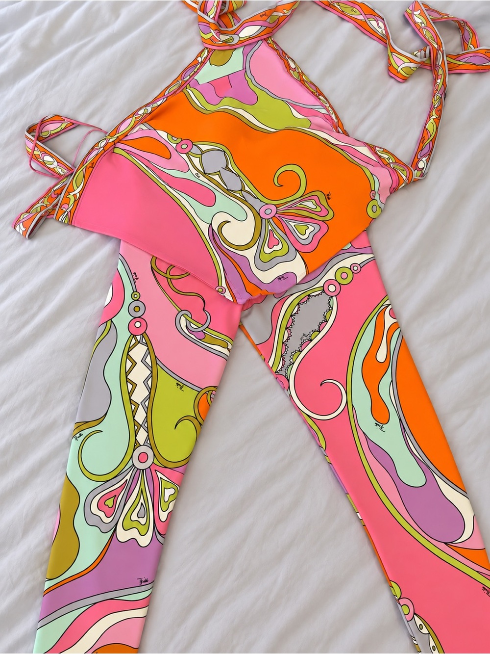 Emilio Pucci set size Xsmall.